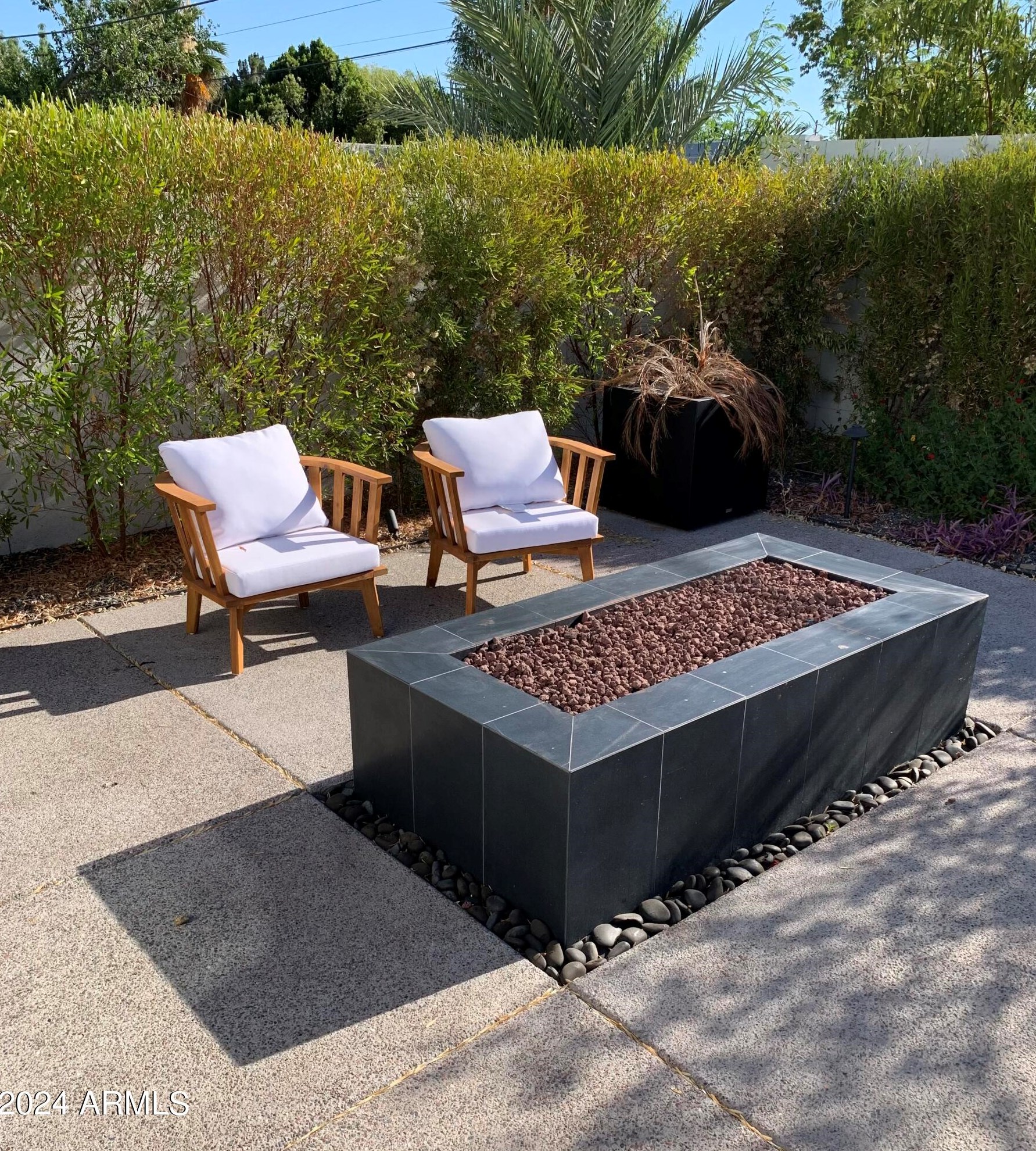 6846 13th Pl, Phoenix AZ  85014-1120 exterior