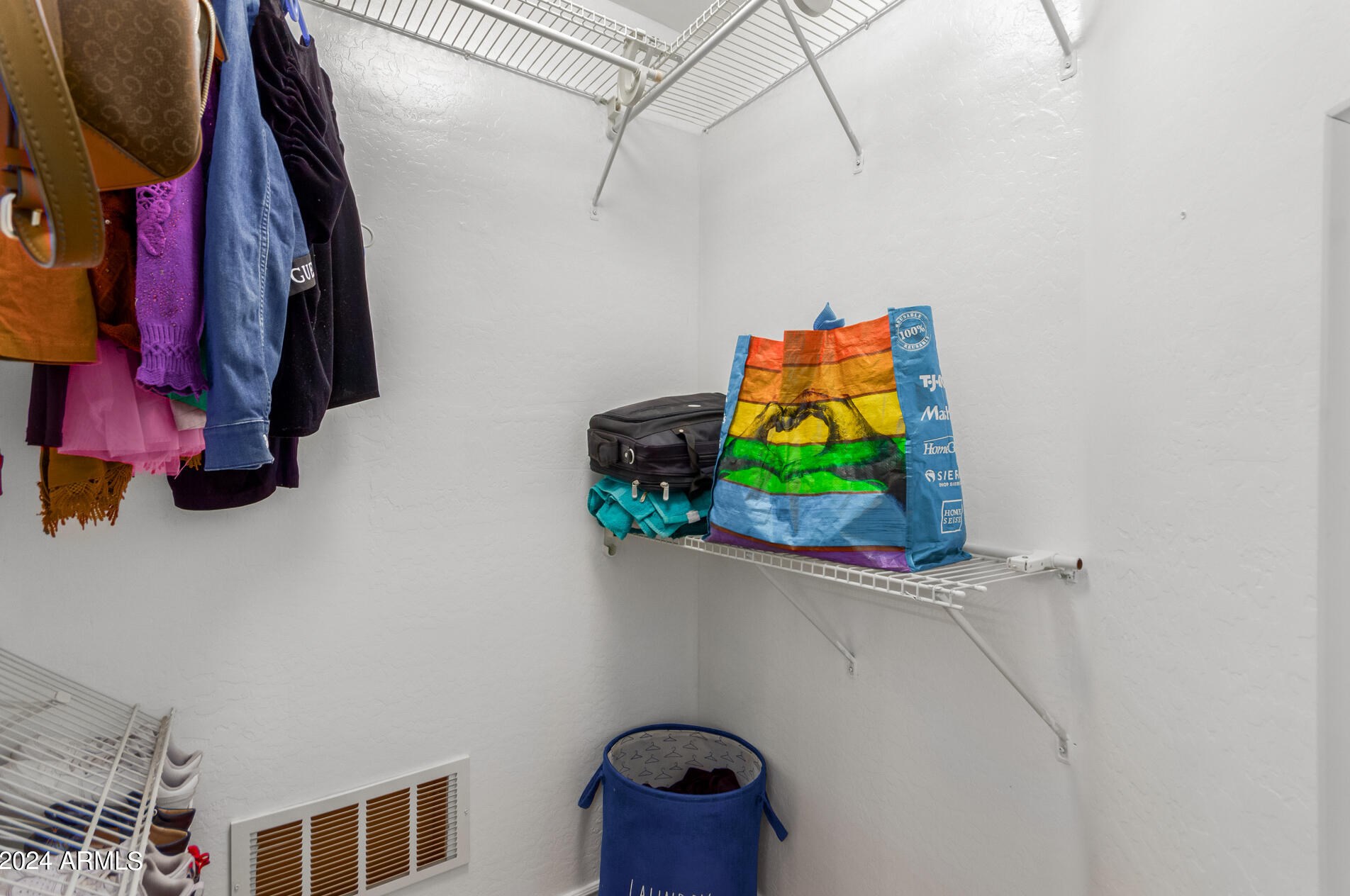 8917 Catalina Dr, Phoenix AZ  85037-3235 exterior