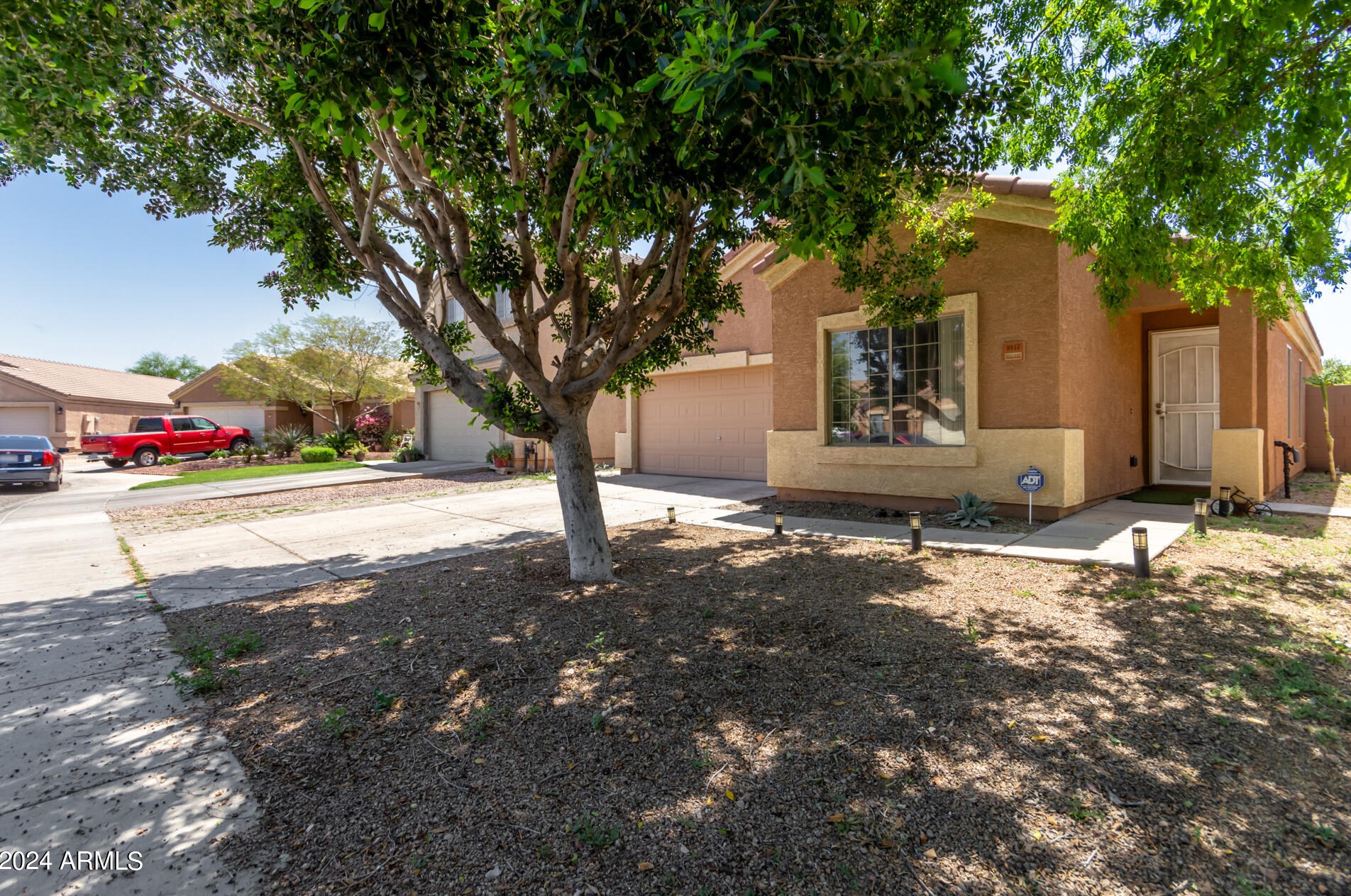 8917 Catalina Dr, Phoenix AZ  85037-3235 exterior