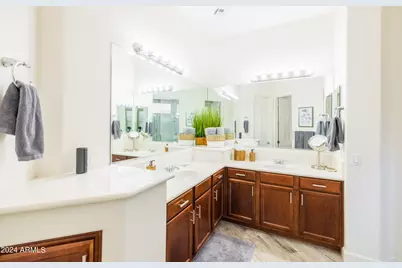 12368 W Hedge Hog Place, Peoria, AZ 85383 - Photo 9