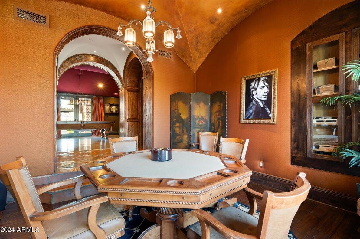 6107 Paradise Dr, Scottsdale AZ 85260-5433 exterior