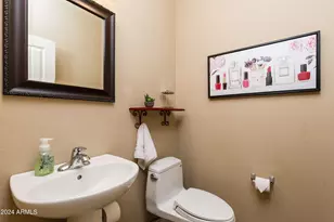 8408 W Midway Ave, Glendale, AZ 85305 - Photo 31