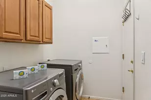 32008 N 23rd Ave, Phoenix, AZ 85085 - Photo 23