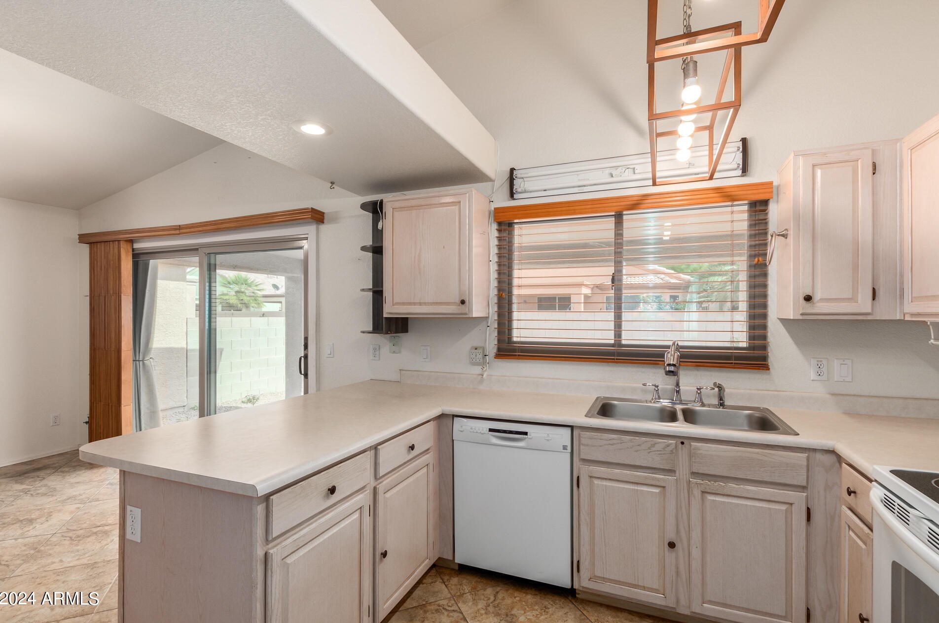 13955 Pueblo Trl, Sun City AZ  85374-3860 exterior