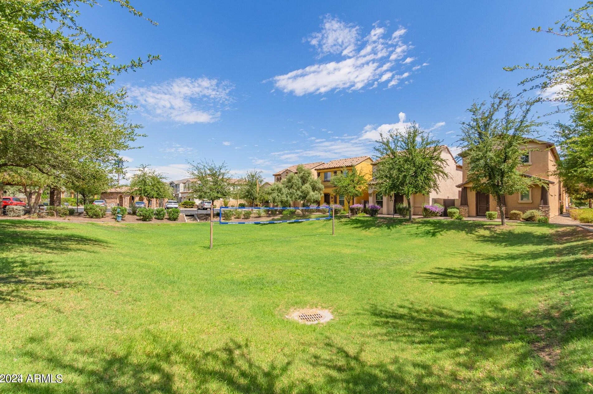 2040 Heartwood Ln, Phoenix AZ  85022-2986 exterior