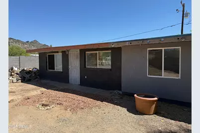 1535 E Christy Drive, Phoenix, AZ 85020 - Photo 1