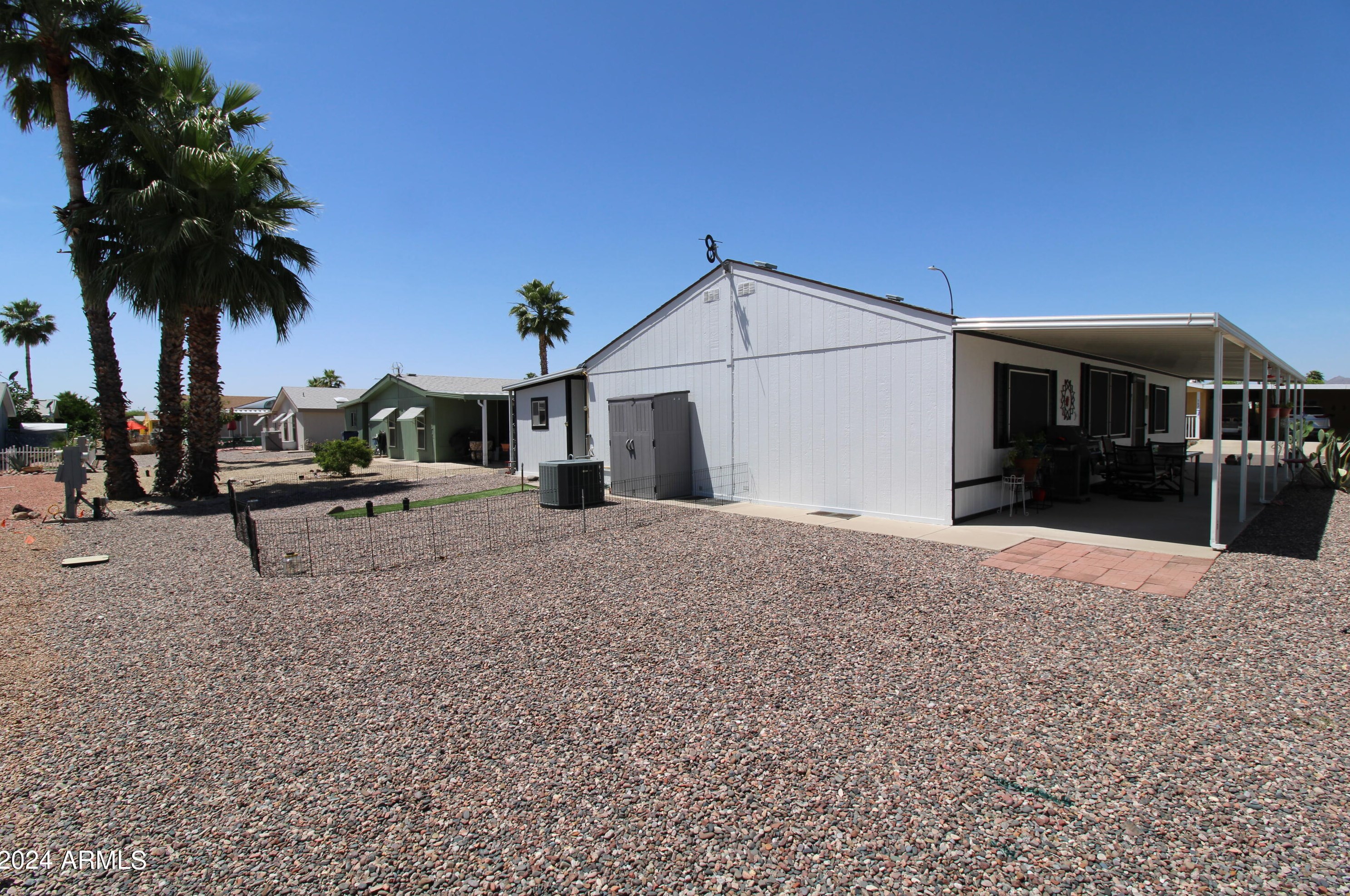 2208 Baseline Ave, Apache Junction AZ  85120-9503 exterior