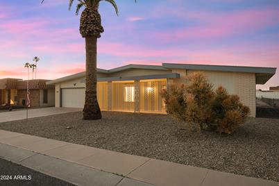 11122 W Hohokam Drive, Sun City, AZ 85373 - Photo 1