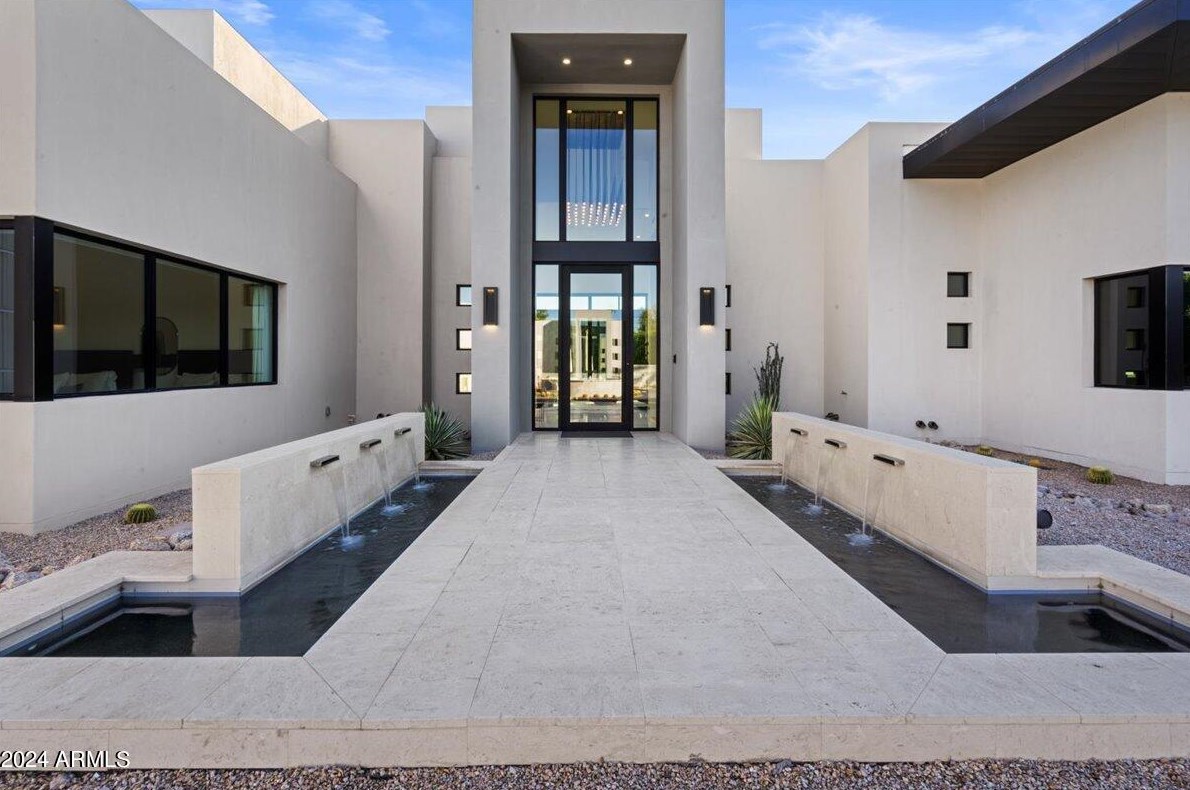 5517 68 Pl, Scottsdale AZ 85253-7009 exterior