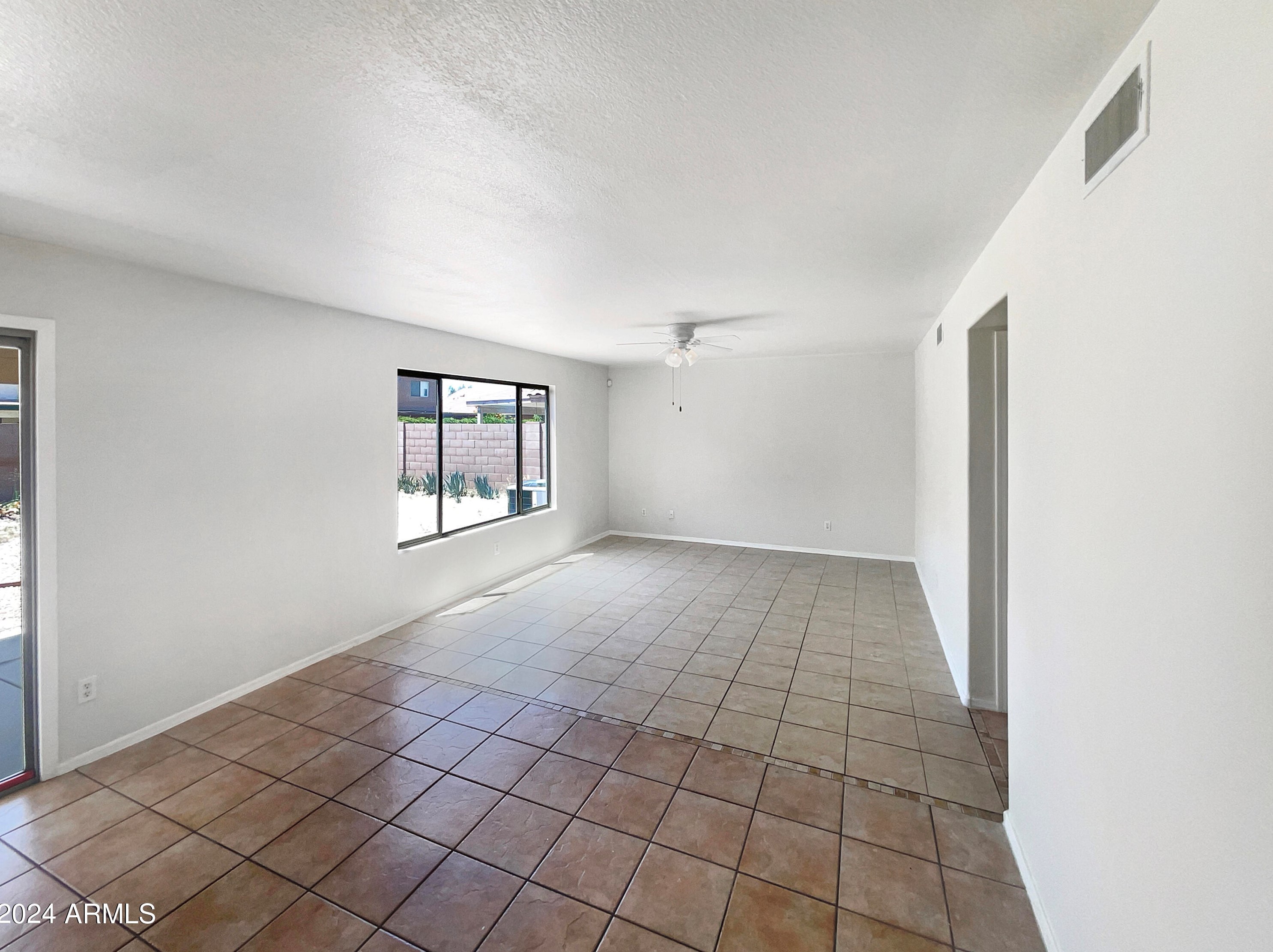 10581 W Rosewood Dr, Avondale, AZ 85392