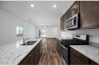 24621 W Alta Vista Road, Buckeye, AZ 85326 - Photo 9