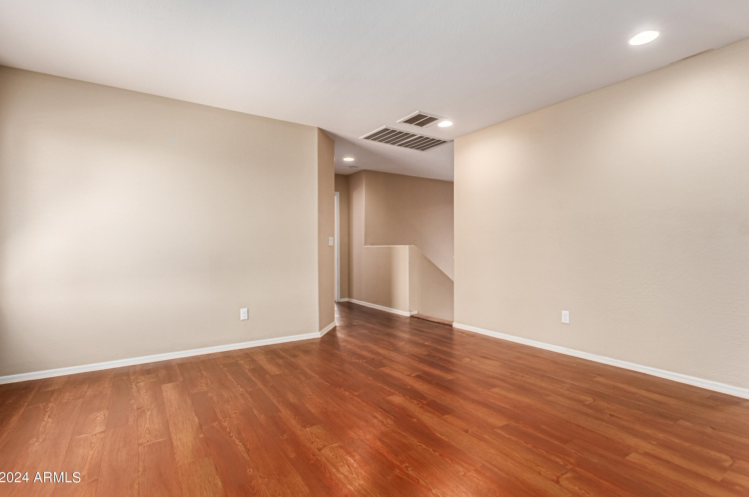 2335 73rd Dr, Phoenix AZ  85035-3268 exterior