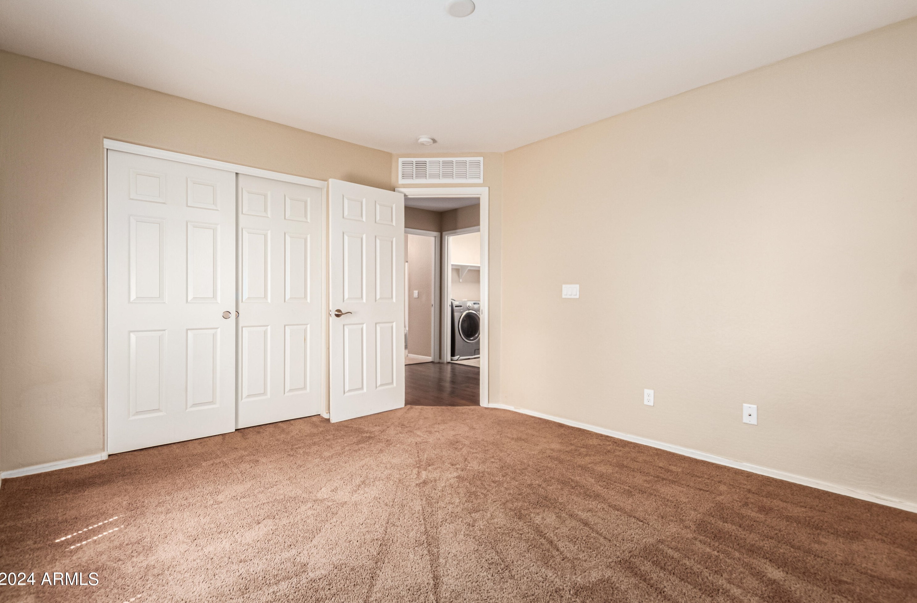 2335 73rd Dr, Phoenix AZ  85035-3268 exterior