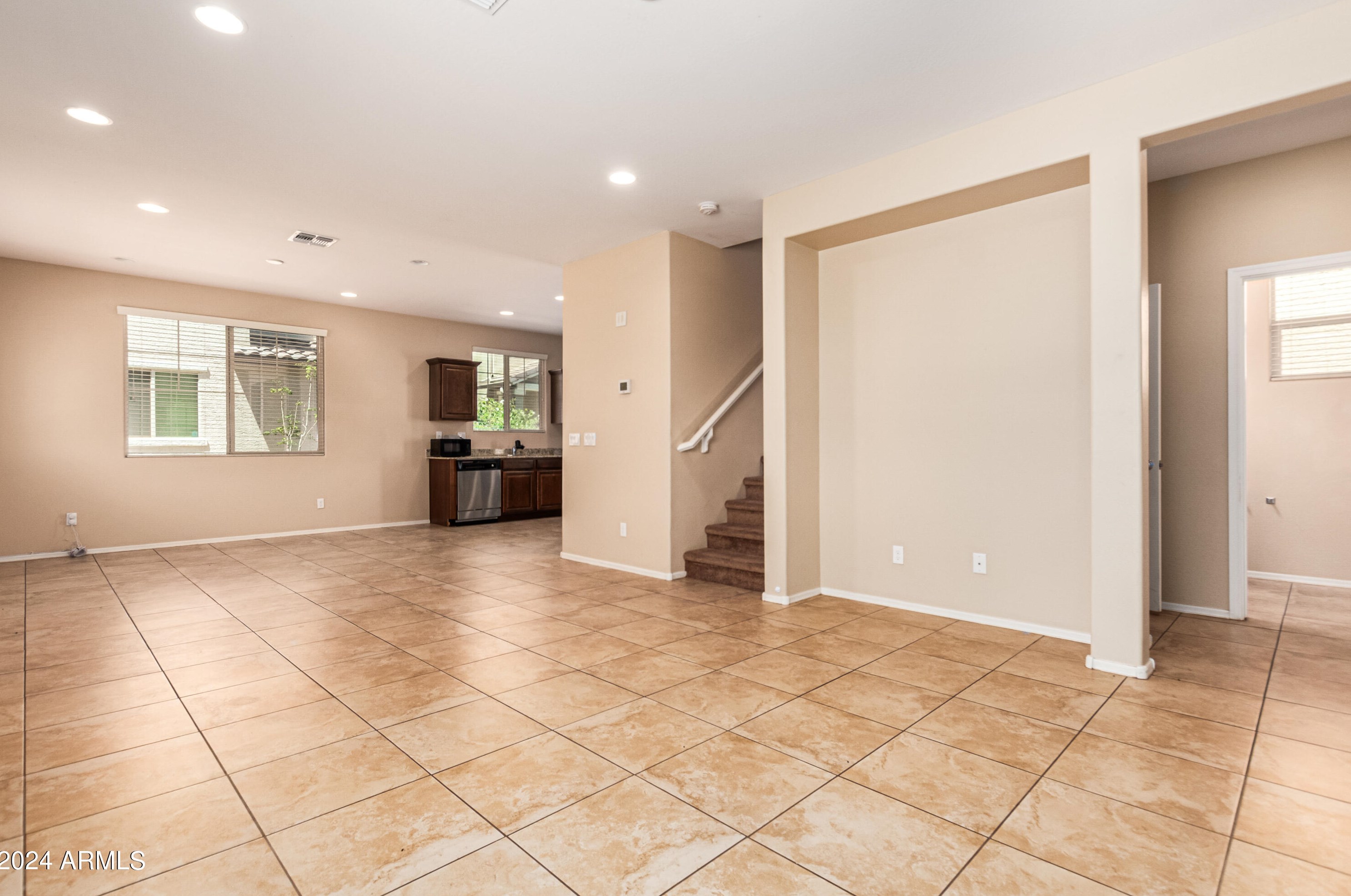 2335 73rd Dr, Phoenix AZ  85035-3268 exterior