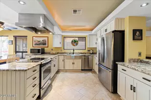 687 N May St, Chandler, AZ 85226 - Photo 17