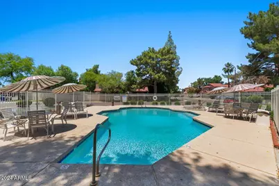 687 N May Street, Chandler, AZ 85226 - Photo 43