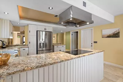 687 N May Street, Chandler, AZ 85226 - Photo 15