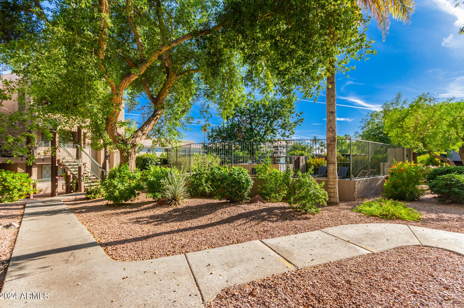 7777 Main St, Scottsdale AZ  85251-4642 exterior