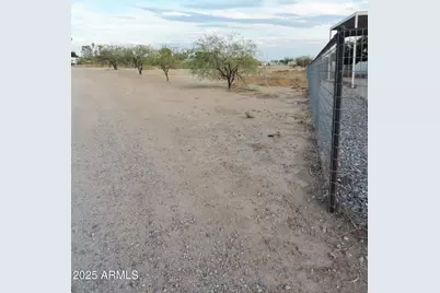 10891 E The Griffin Way #D, Valley Farms, AZ 85191 - Photo 27