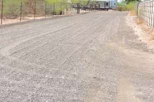 10891 E The Griffin Way, Valley Farms, AZ 85191 - Photo 17