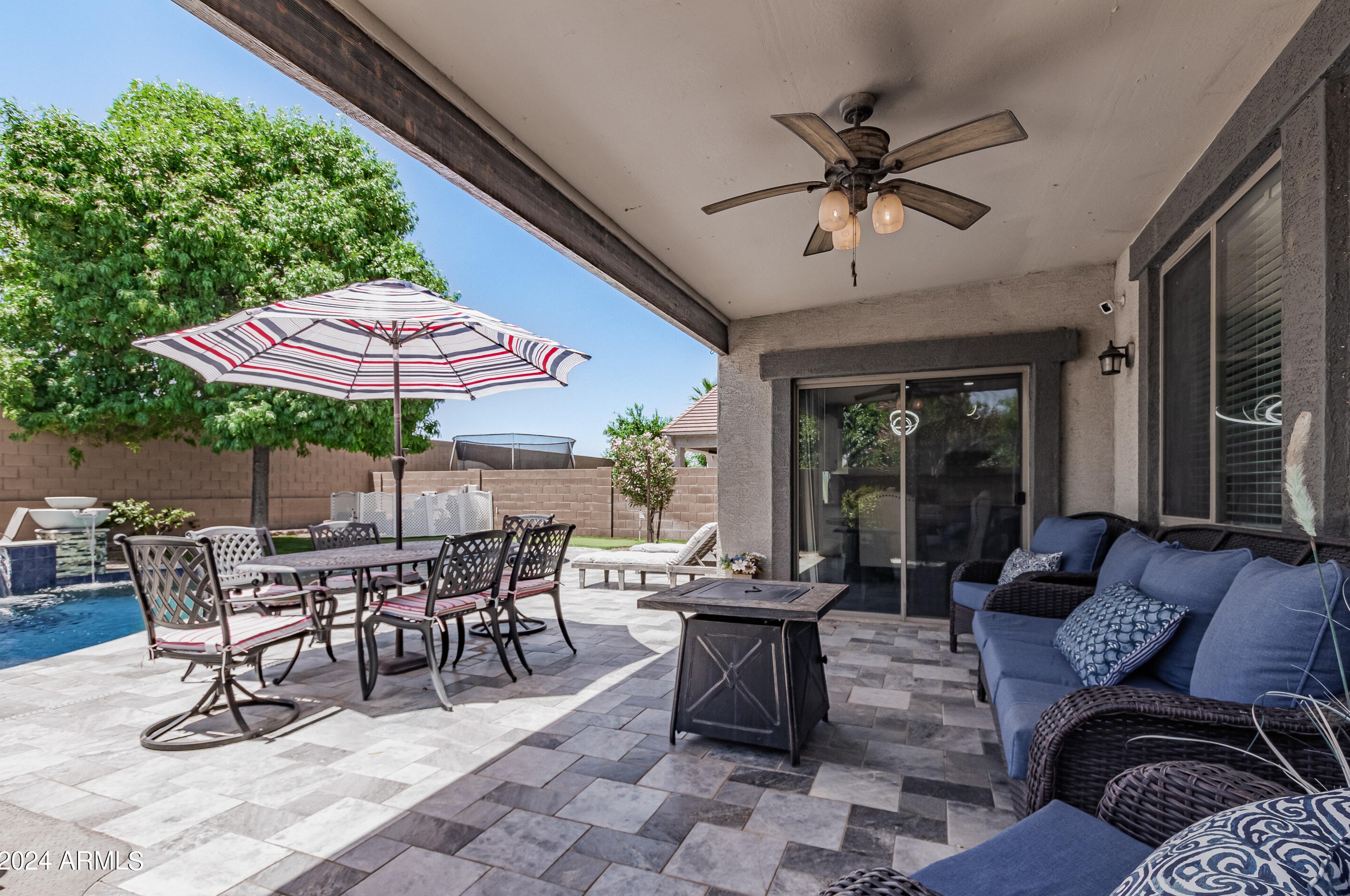 38538 Beverly Ave, San Tan Valley AZ  85140-4348 exterior