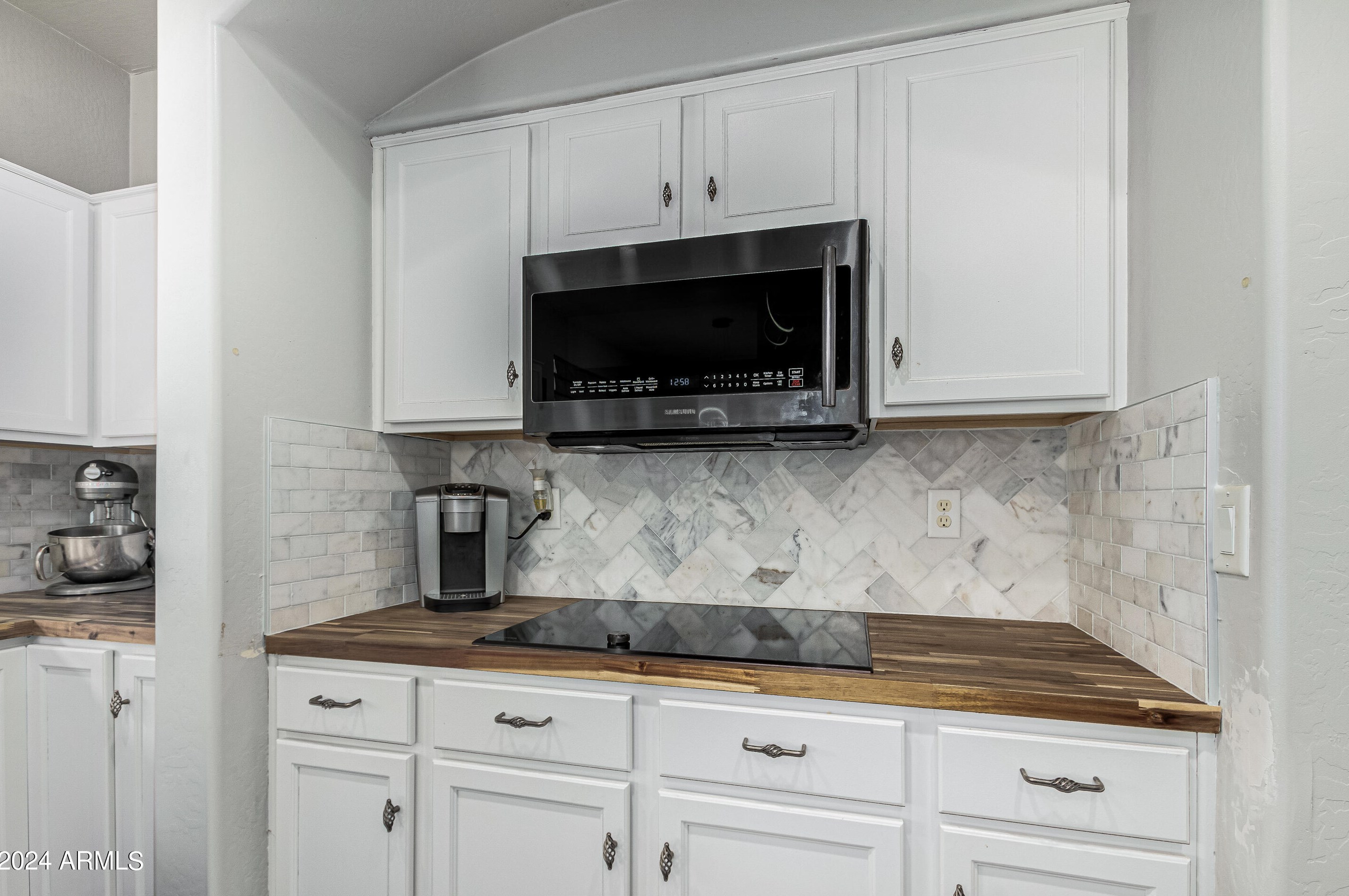 38538 Beverly Ave, San Tan Valley AZ  85140-4348 exterior