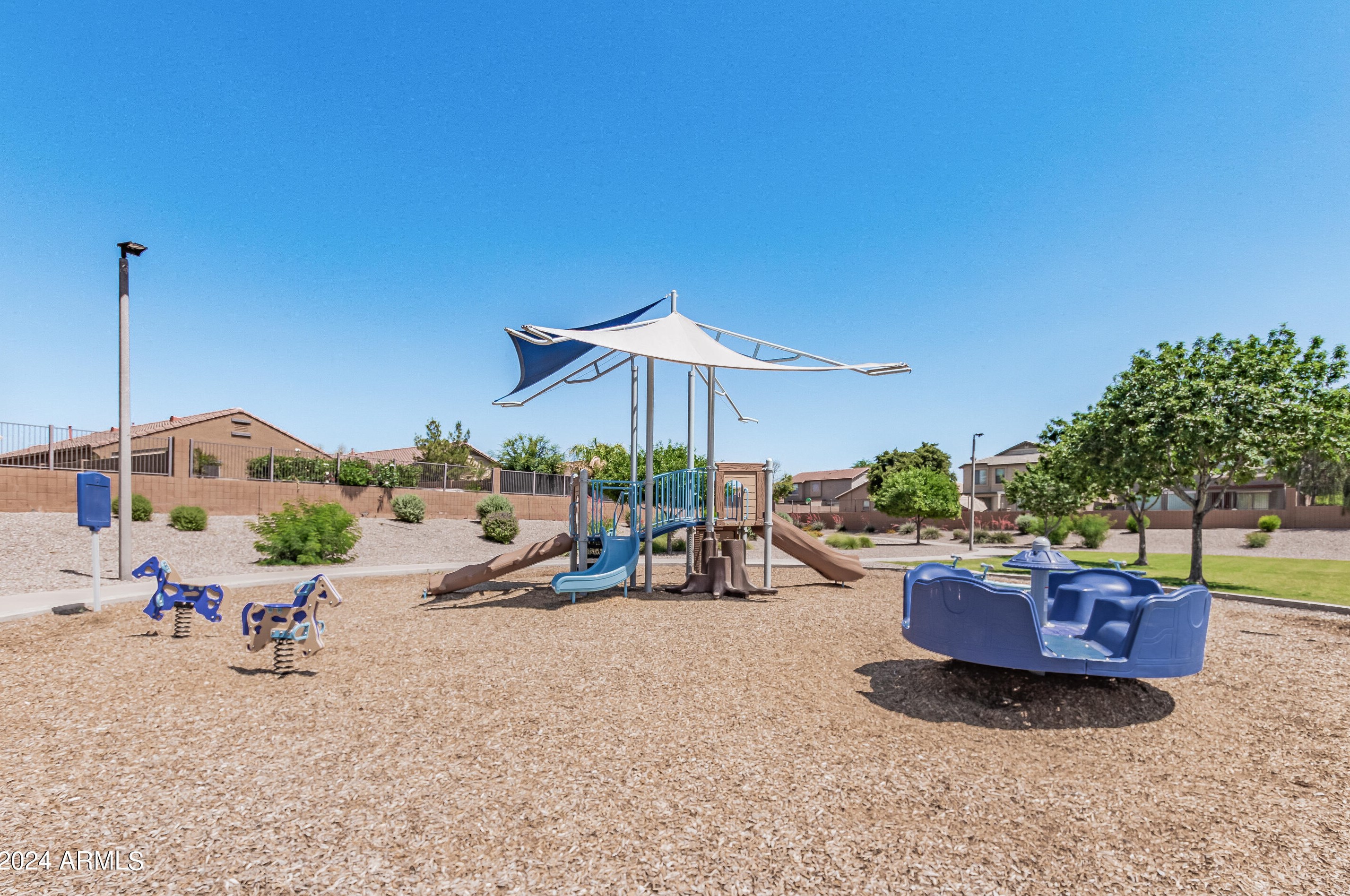 38538 Beverly Ave, San Tan Valley AZ  85140-4348 exterior