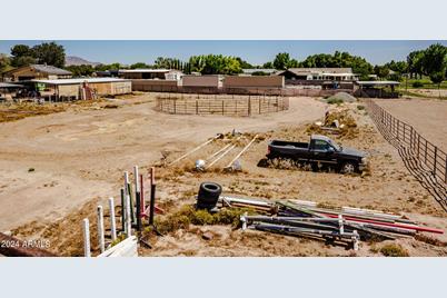 22814 S 132nd Street #2, Chandler, AZ 85249 - Photo 1