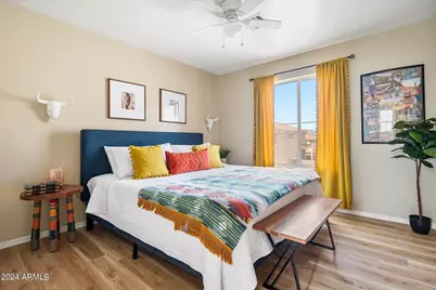 304 W Mountain Sage Drive, Phoenix, AZ 85045 - Photo 11