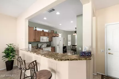 15448 W Moonlight Way, Surprise, AZ 85374 - Photo 9