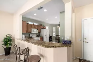 15448 W Moonlight Way, Surprise, AZ 85374 - Photo 9