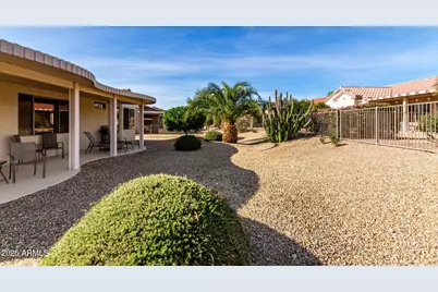 15448 W Moonlight Way, Surprise, AZ 85374 - Photo 23