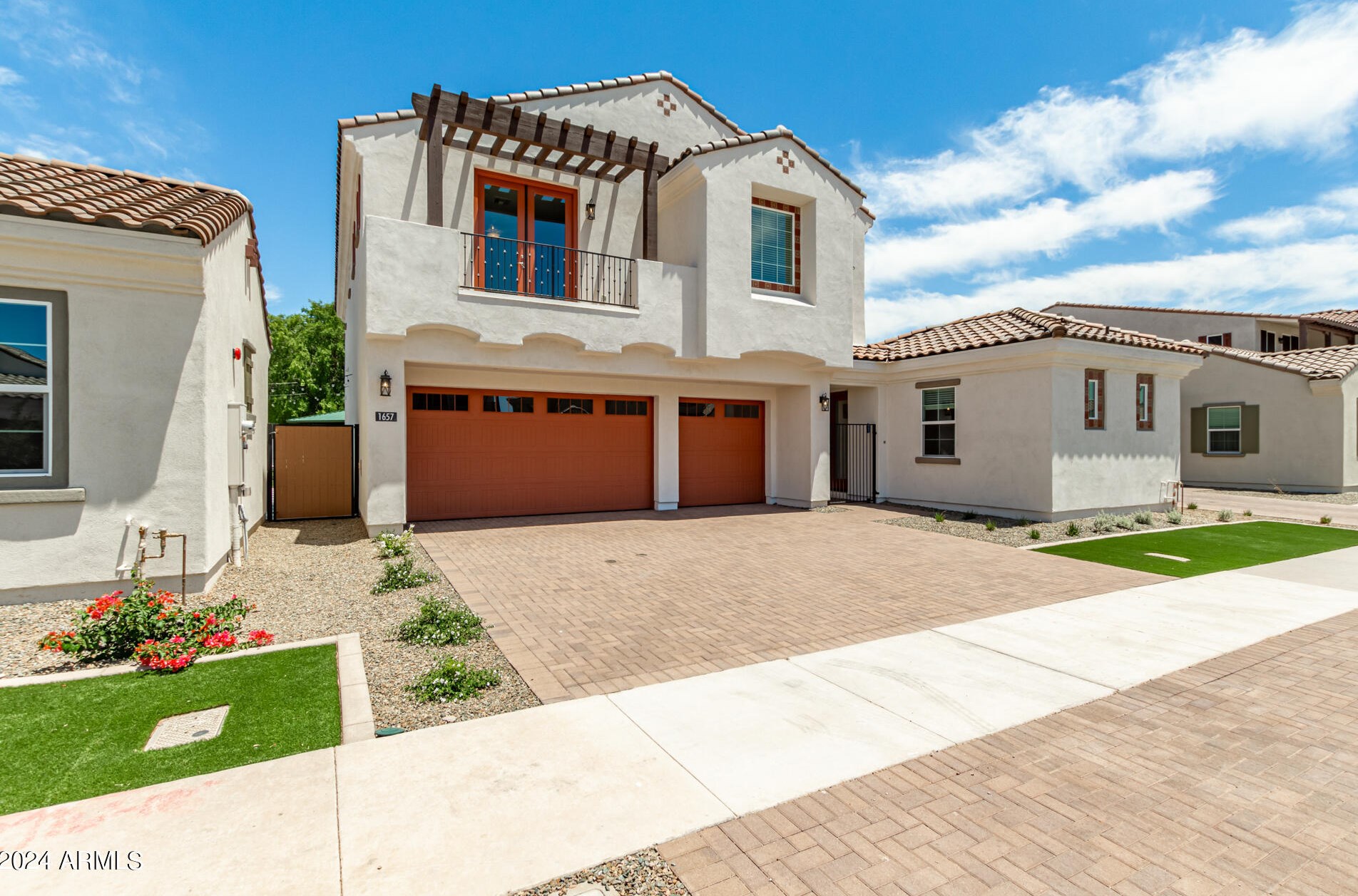 1657 Sailors Ct, Gilbert AZ  85295-5446 exterior