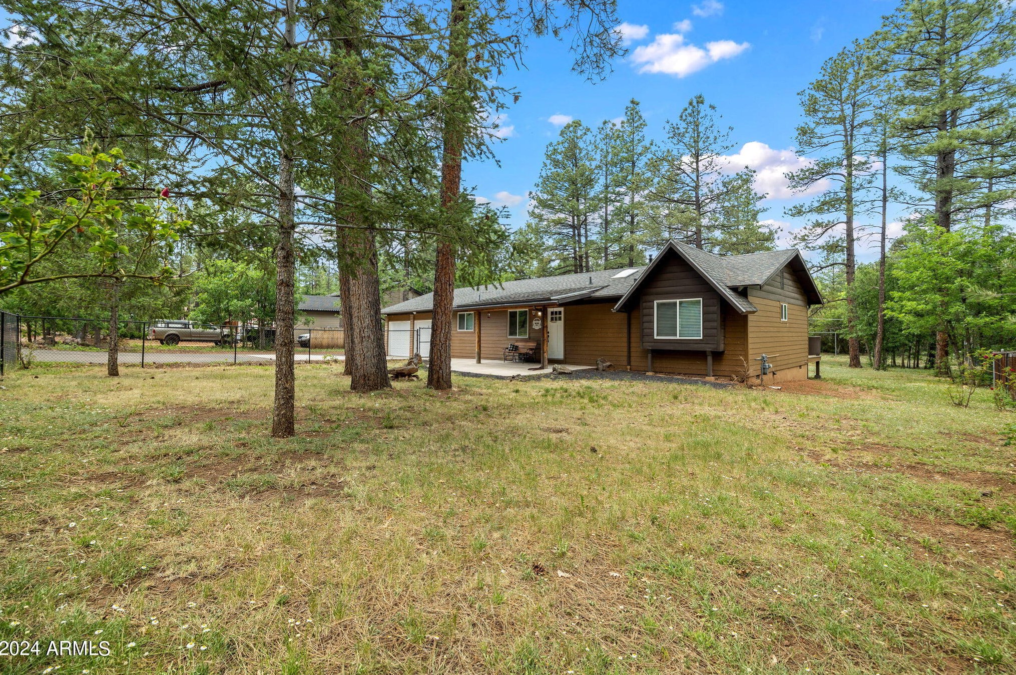 548 S Cotton Tail Ln, Pinetop, AZ 85935