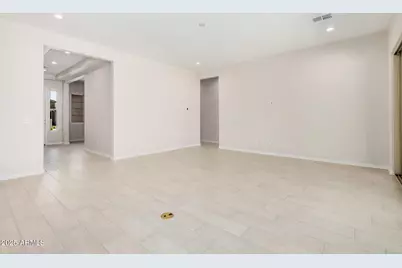 20272 W Hollyhock Street, Buckeye, AZ 85396 - Photo 7