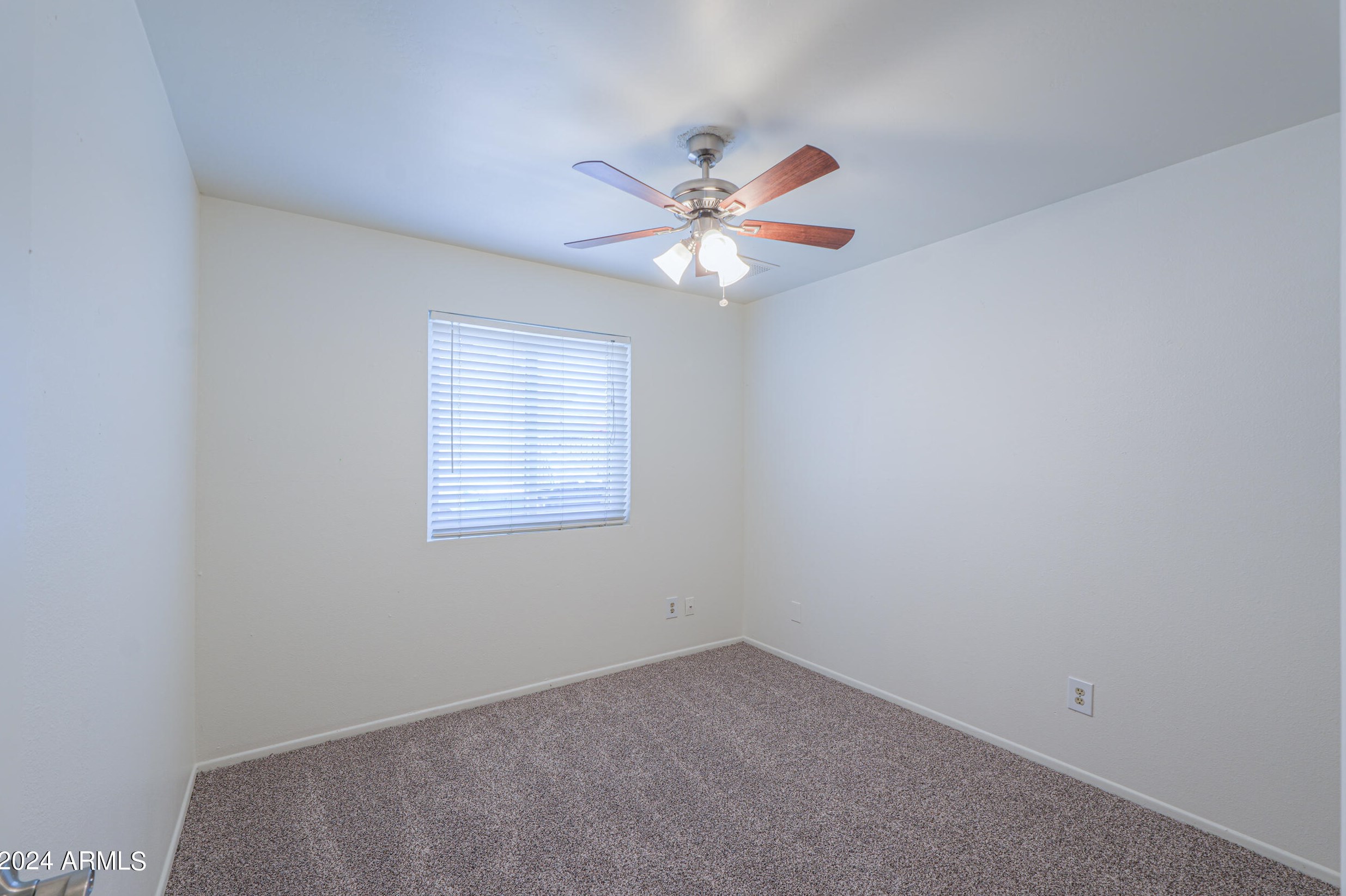 11030 42nd Ave, Phoenix AZ  85029-3856 exterior