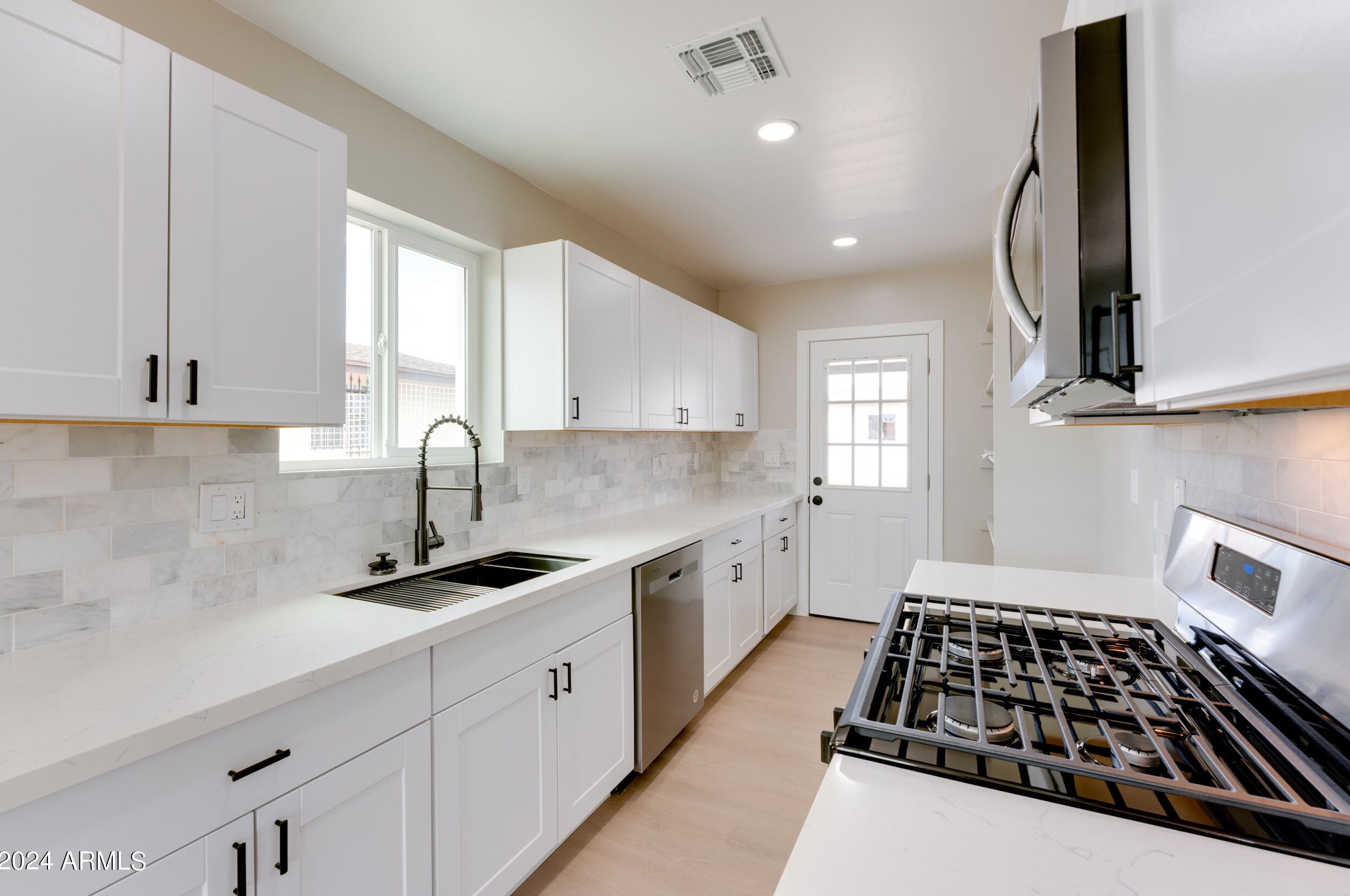 3446 Fillmore St, Phoenix AZ 85008-6217 exterior