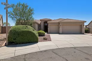 4343 E Mossman Rd, Phoenix, AZ 85050 - Photo 1