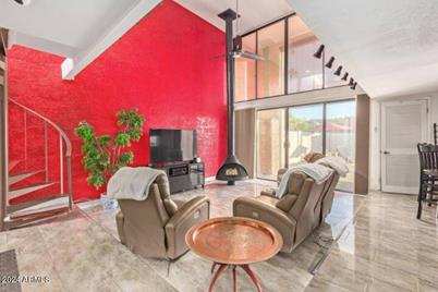 2615 E Campbell Avenue, Phoenix, AZ 85016 - Photo 1