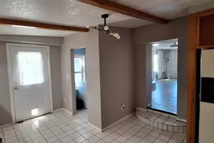 5742 S Central Dr, Globe, AZ 85501 - Photo 7