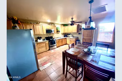 642 E Cornman Road, Coolidge, AZ 85128 - Photo 17