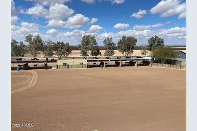 642 E Cornman Road, Coolidge, AZ 85128 - Photo 9