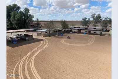 642 E Cornman Road, Coolidge, AZ 85128 - Photo 7