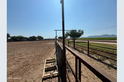 642 E Cornman Road, Coolidge, AZ 85128 - Photo 35