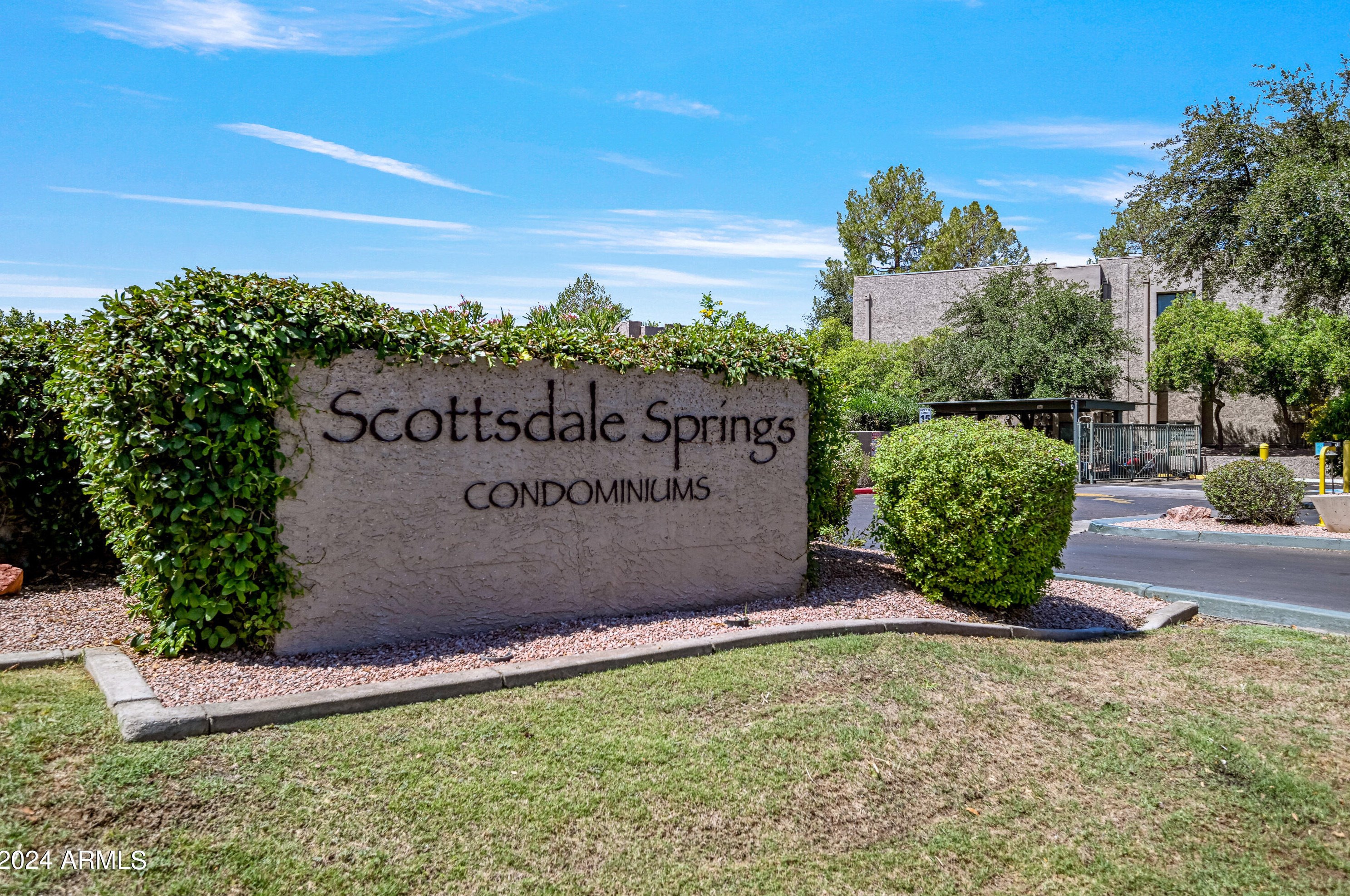 7777 Main St, Scottsdale AZ  85251-4642 exterior