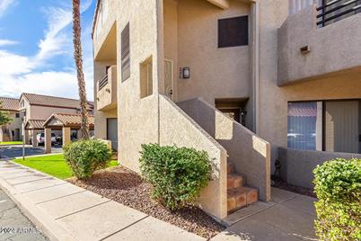 10301 N 70th Street #225, Paradise Valley, AZ 85253 - Photo 1