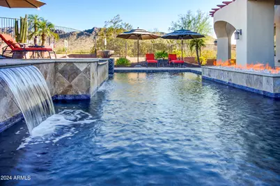 9233 S Krista Drive E, Goodyear, AZ 85338 - Photo 1