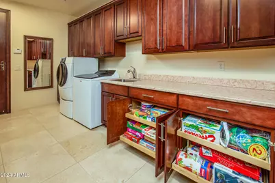 9233 S Krista Drive E, Goodyear, AZ 85338 - Photo 63