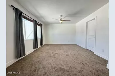 7730 E Minnezona Avenue, Scottsdale, AZ 85251 - Photo 13