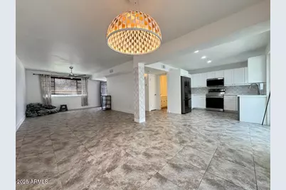 7730 E Minnezona Avenue, Scottsdale, AZ 85251 - Photo 7